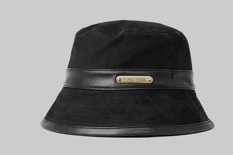 Bucket hat